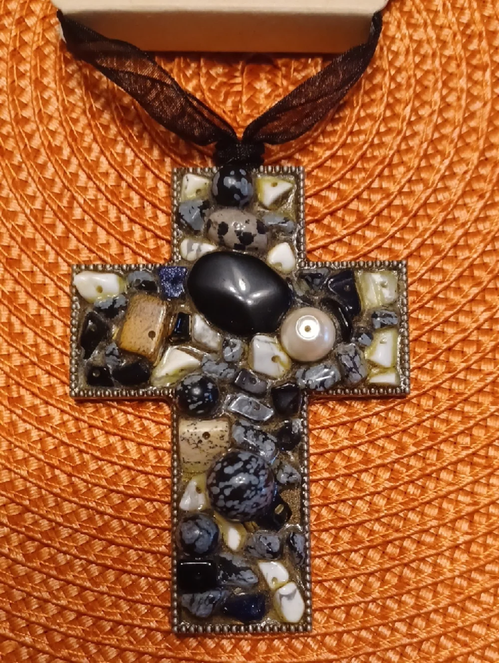 Jouel Jeweled Stone Cross Pendant Necklace - Black and Tan NWT - Picture 3 of 10